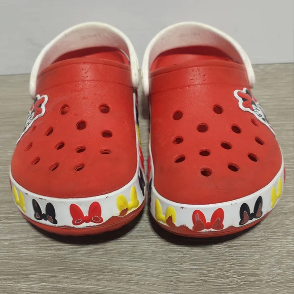 Crocs Disney Minnie Mouse Classic Clogs Child 10 Red And White - Picture 2 of 8